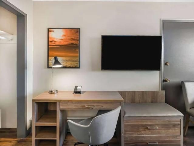 House for rent in James Bay, Victoria
