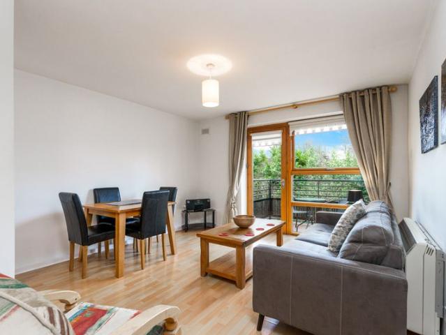 Apartment to rent in Bluebell, North Tipperary