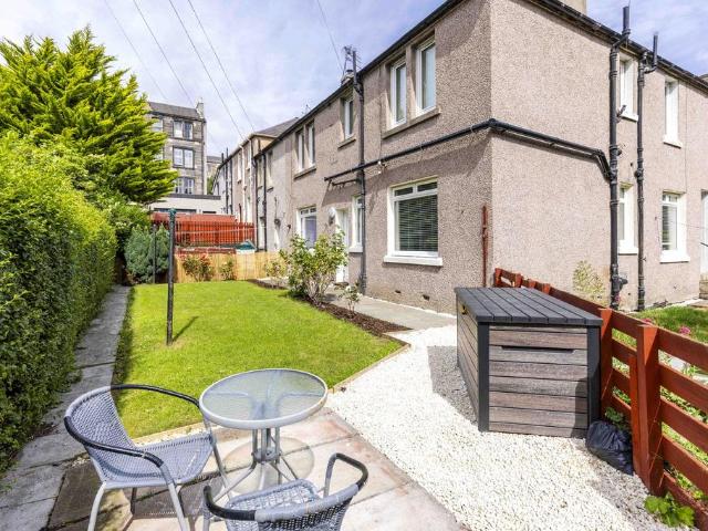 Apartment for rent in Broughton, Scotland
