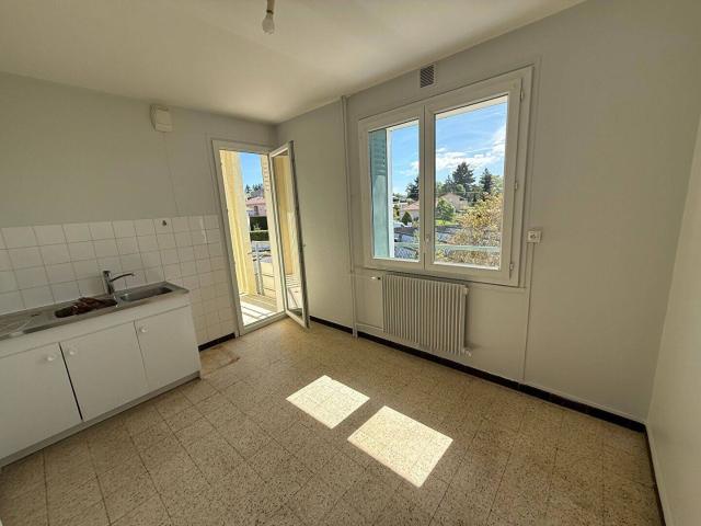 Appartement location à La Luminière, Saint-Just-la-Pendue