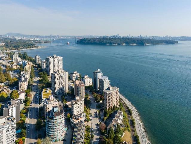 Apartment for rent in West Vancouver, British Columbia