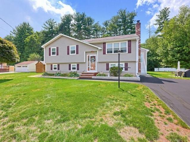 House for sale in Billerica, Massachusetts