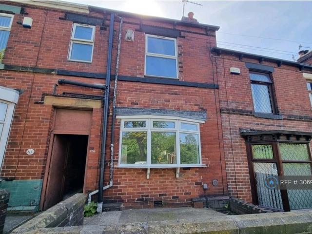 House for rent in Flower Estate, Sheffield
