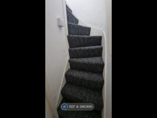House for rent in Flower Estate, Firth Park