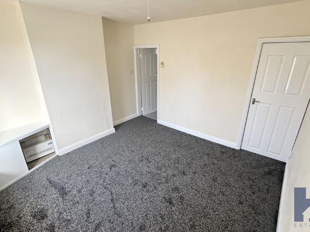House for rent in Flower Estate, Firth Park