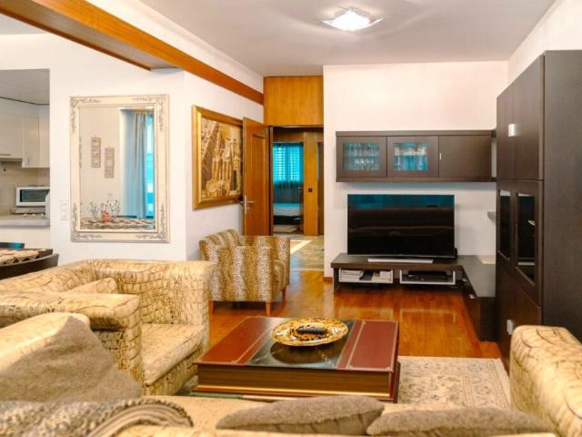 Wohnung kaufen in Aldesago, Tessin