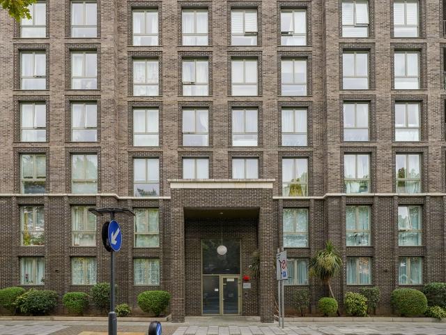 House for rent in Greenhill, Greater London