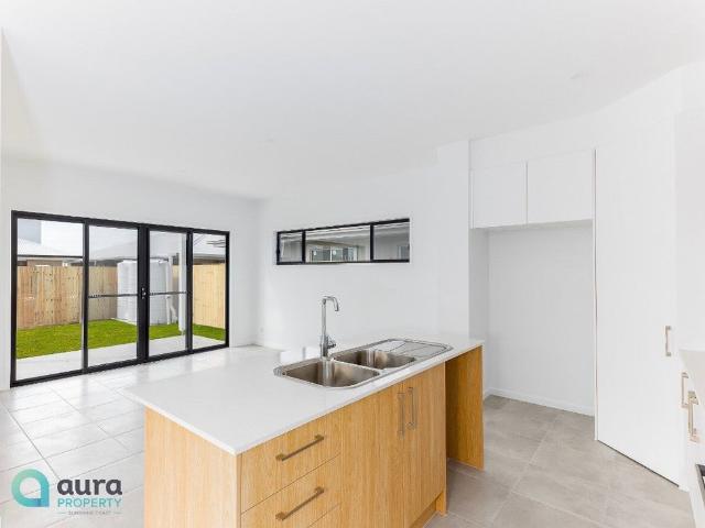 Room for rent in Kings Creek, Queensland