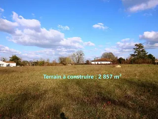 Terrain vente à Belluire, Asnière Terrain vente à Belluire, Asnière