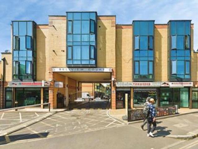 House for rent in London Borough of Hounslow, Cat Hill