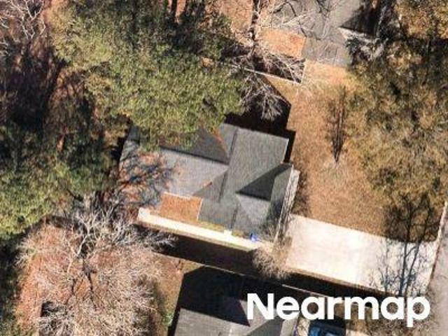 House for sale in Charleston