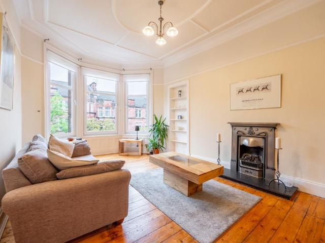 Apartment for rent in Langside, Scotland