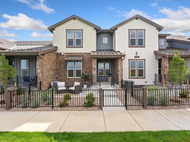 Townhouse for sale in Monmouth, New Jersey