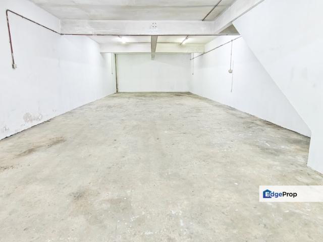 Warehouse for rent in Selayang, Selangor