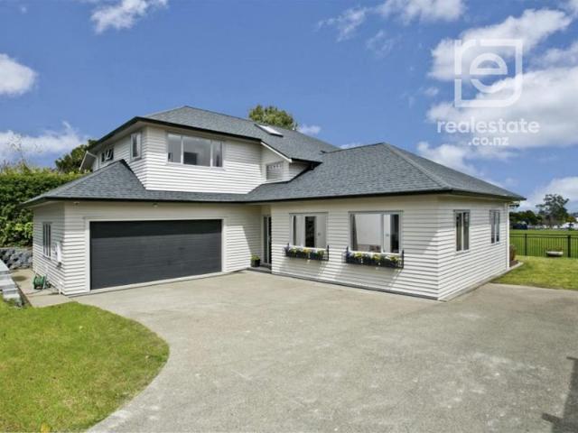 House for rent in Wairau Valley