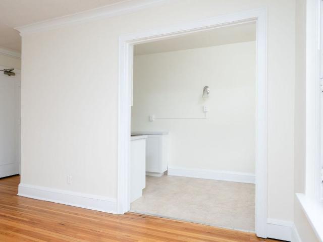 Apartment for rent in Hennepin, Minnesota