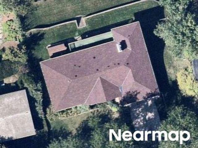 House for sale in Waukesha