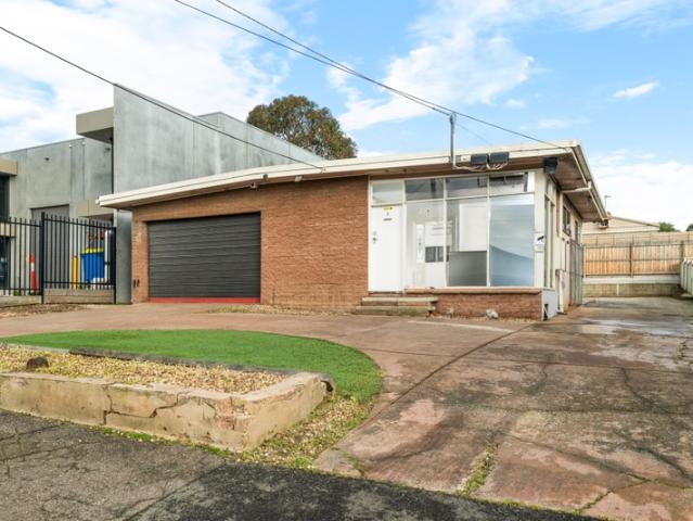 Warehouse for sale in Geelong, Victoria