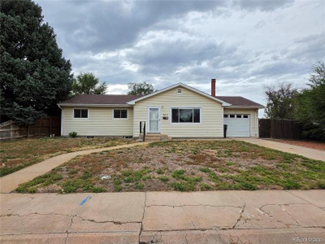 House for sale in Fort Morgan, Morgan County