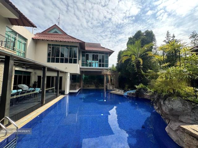 Detached House for sale in Holland