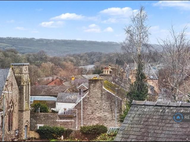 Apartment for rent in Hay, Wales