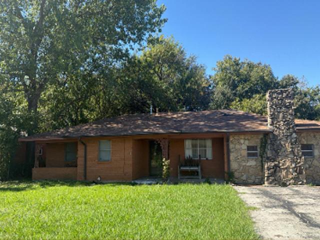 House for sale in Gainesville, Cooke County