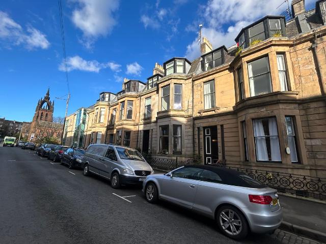 Apartment for rent in North Woodside, Scotland