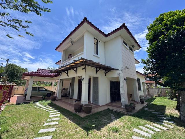 Bungalow for sale in Malaka