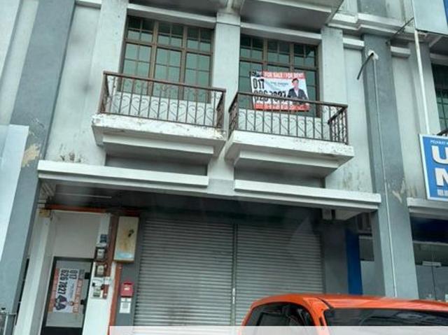 Shop for sale in Kompleks Perumahan Ibu Pejabat Polis Daerah IPD Melaka Tengah, Bandaraya Melaka
