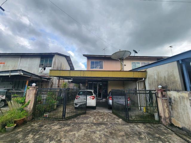 Terraced House for sale in Kuching
