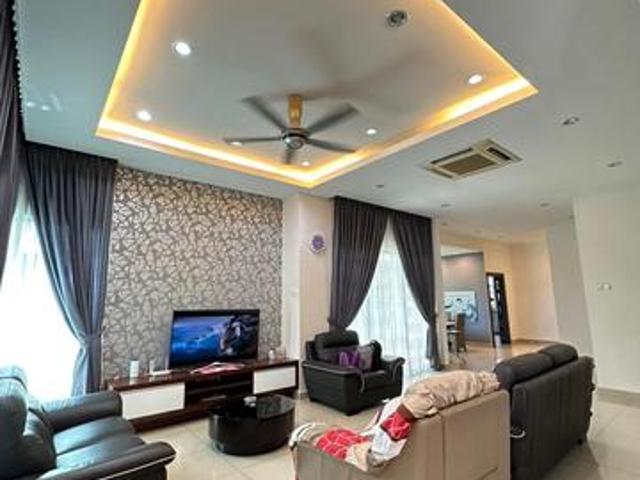 Bungalow for sale in Wellesley, Penang
