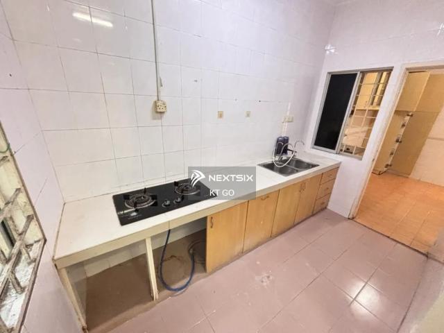 Residential House for sale in Malaka