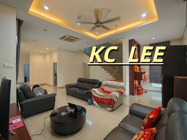 Bungalow for sale in Wellesley, Penang