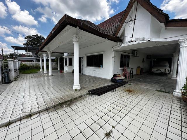 Bungalow for sale in Selayang, Selangor