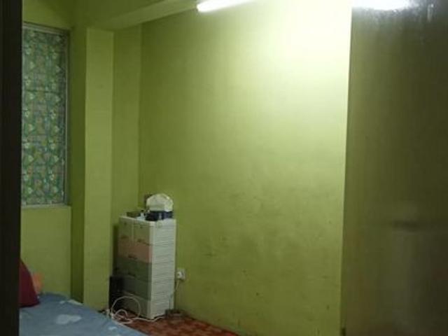Flat for sale in Kajang, Langat