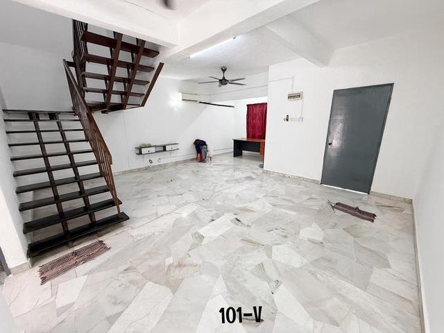 Terraced House for sale in Bandaraya Klang, Klang