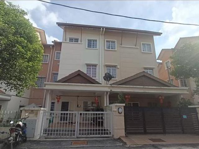 Terraced House for sale in Country Heights Damansara, Kuala Lumpur