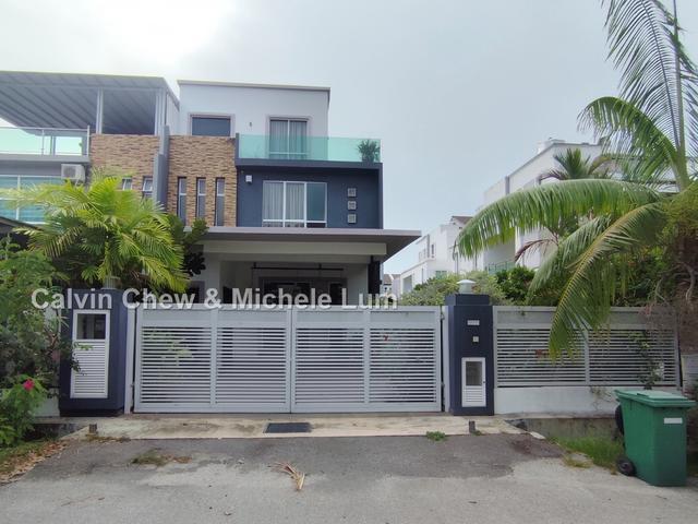 Residential House for sale in Malaka