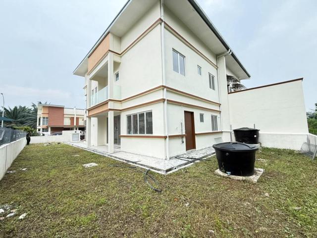 Residential House for sale in Petaling, Alam Impian