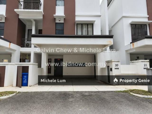 Townhouse for rent in Petaling, Alam Impian