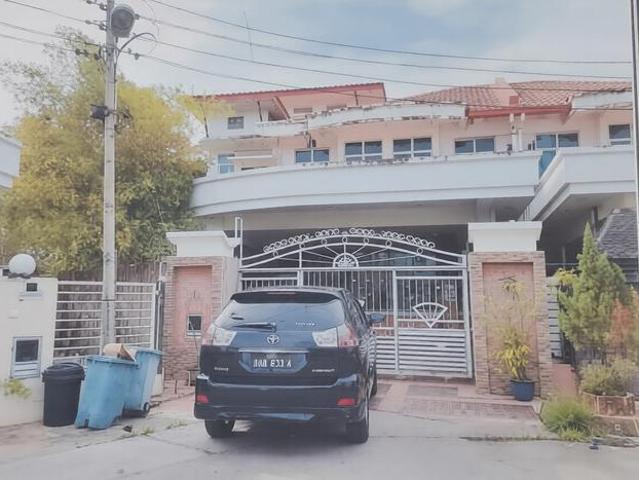 Residential House for sale in Putatan, Sabah