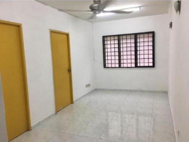 Apartment for sale in Petaling, Damansara Damai