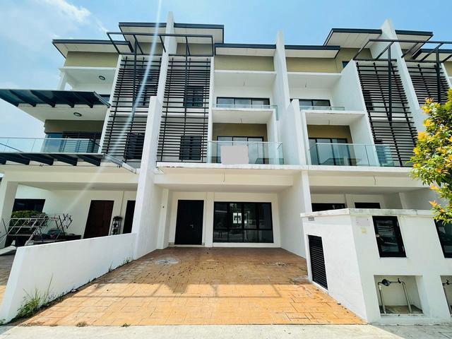 Terraced House for sale in Selayang, Selangor