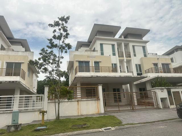 Residential House for sale in Selayang, Selangor