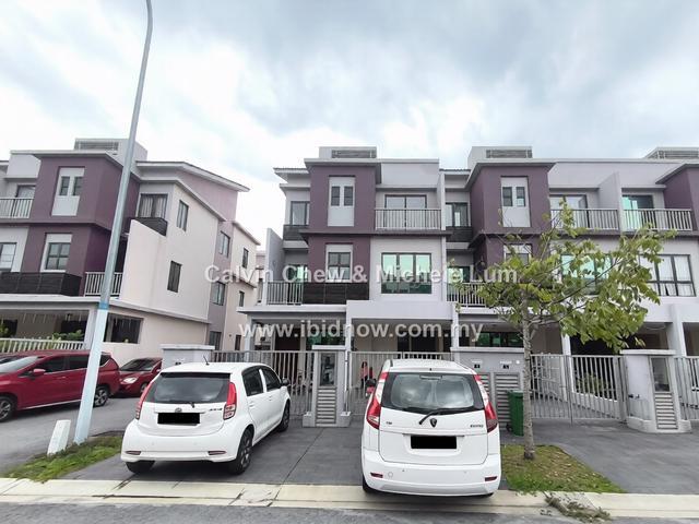 Townhouse for sale in Kajang, Langat