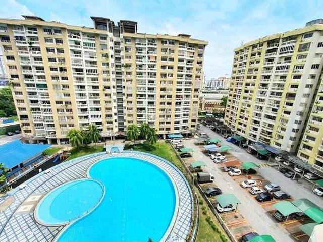 Condominium for sale in Country Heights Damansara, Kuala Lumpur