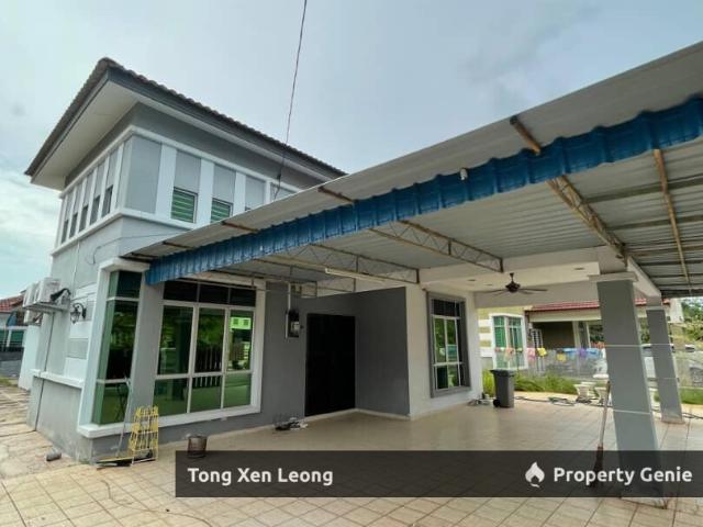Bungalow for sale in Malaka