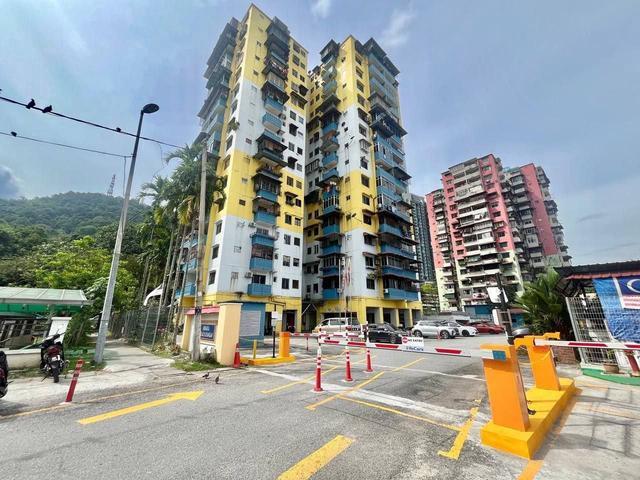Apartment for sale in Country Heights Damansara, Kuala Lumpur