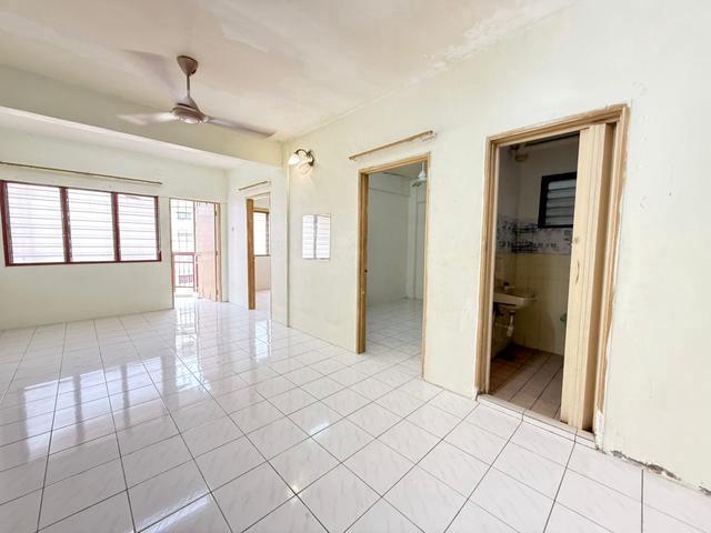 Flat for sale in Selayang, Selangor