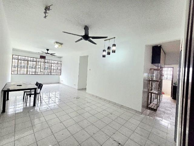Apartment for sale in Petaling, Subang Jaya